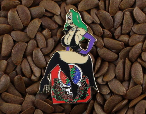Grateful Dead Pins Jessica Rabbit Pin Sexy Glown Skull Roses Lighting Bolt Badge